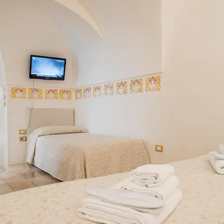 Couette-café Dimora Dell'osanna 4*