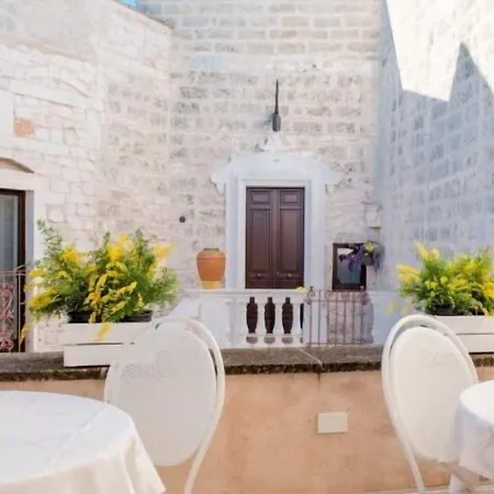 Dimora Dell'osanna Couette-café Carovigno