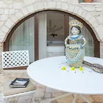 فندق مبيت وإفطار Dimora Dell'osanna 4*