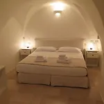 Dimora Dell'osanna 4* كاروفينيو