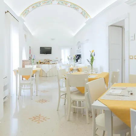 Dimora Dell'osanna 4* 카로비그노