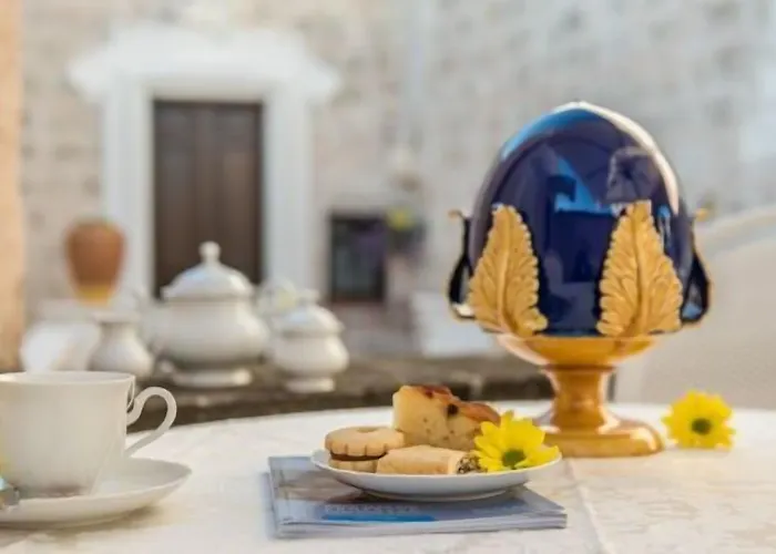 Dimora Dell'osanna לינה וארוחת בוקר